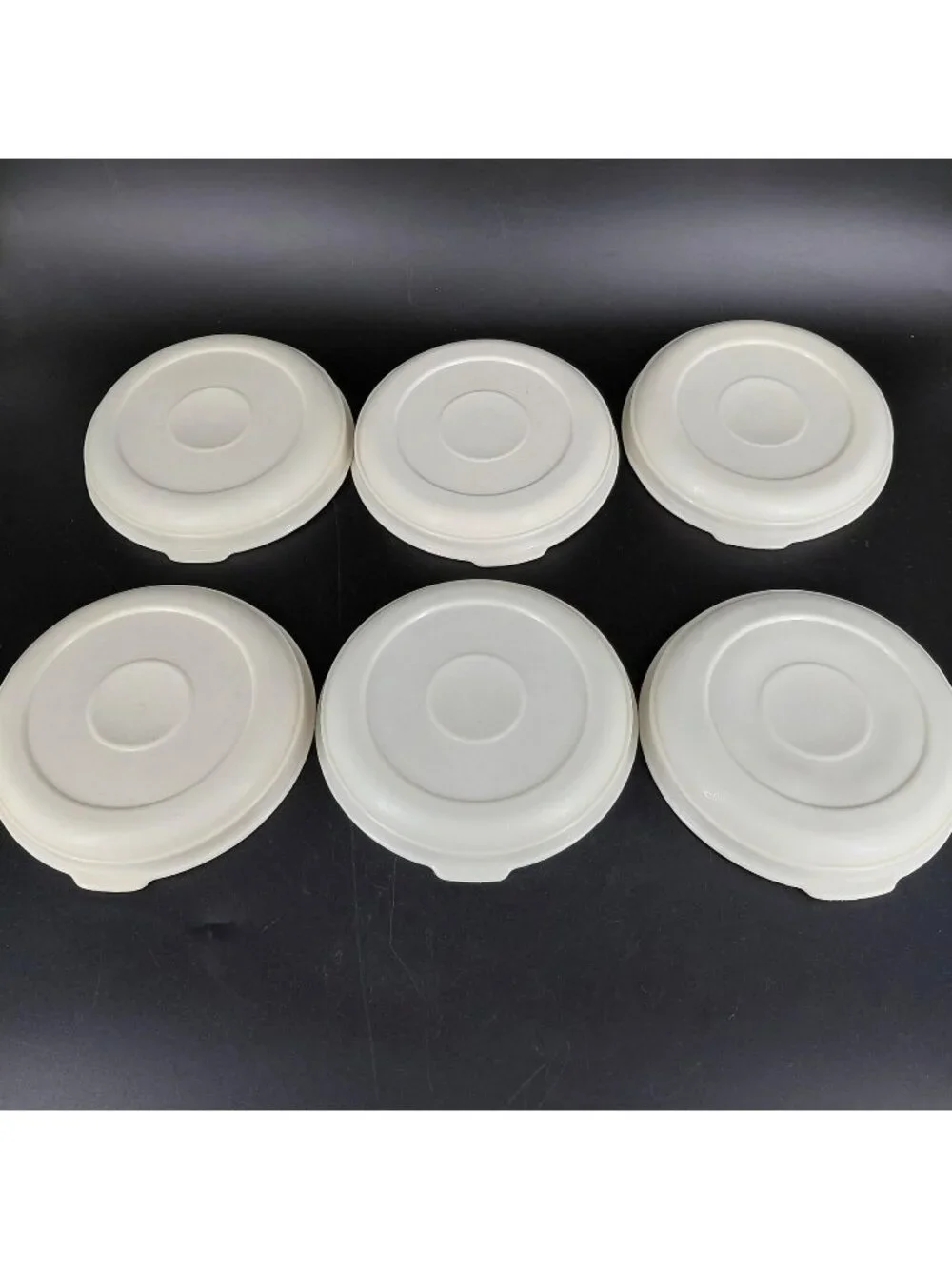 Rubbermaid Servin Saver Container Lids Set 6 Round Replacement #2 #8 Almond
